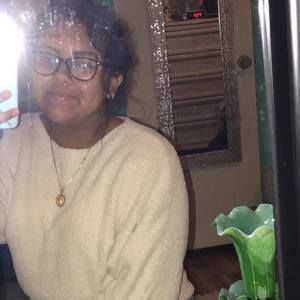 Meet your Posher, Aracely